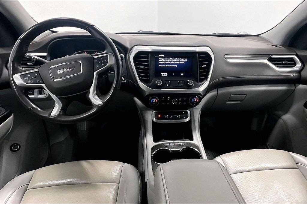 2022 GMC Acadia SLT