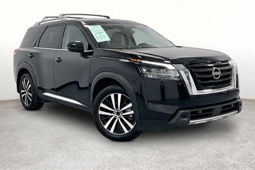 2023 Nissan Pathfinder Platinum