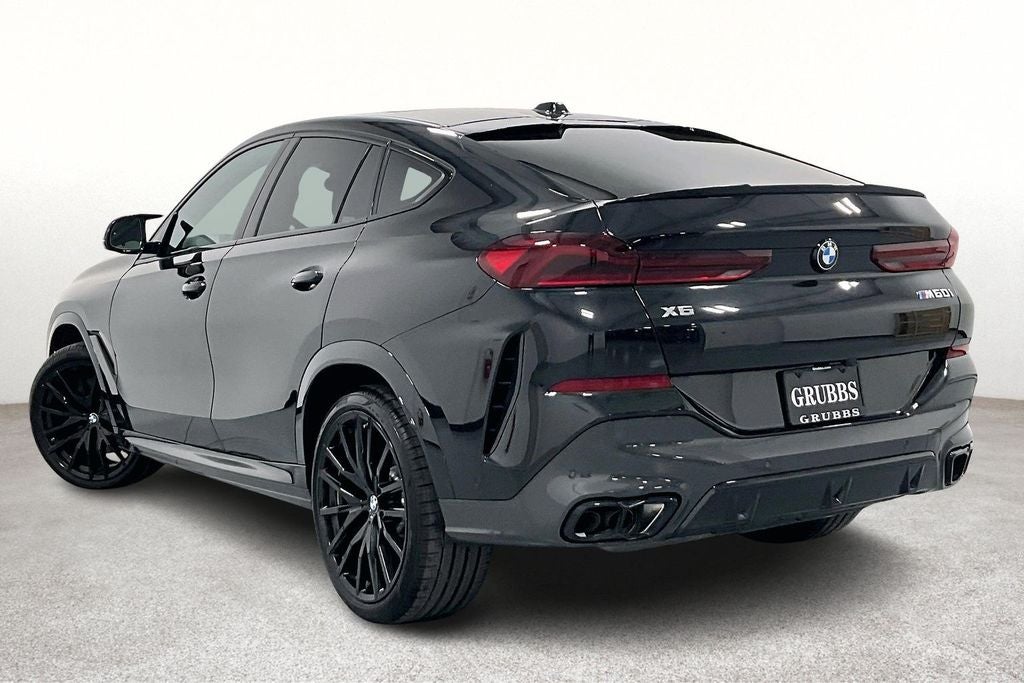 2025 BMW X6 M60i