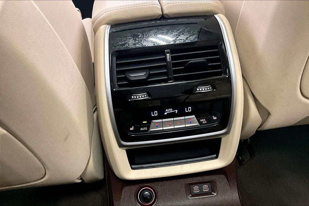 2019 BMW X7 xDrive50i