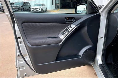 2004 Pontiac Vibe Base