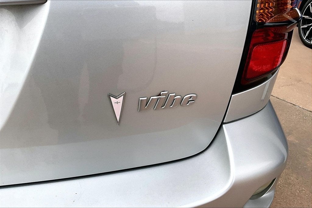 2004 Pontiac Vibe Base