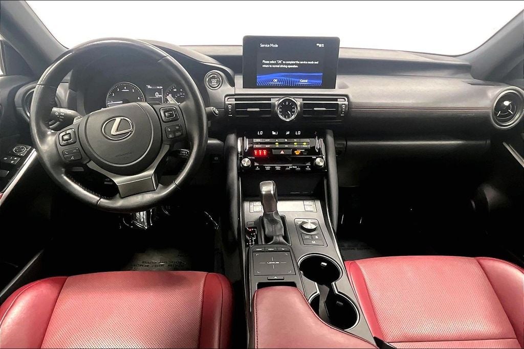2023 Lexus IS 300