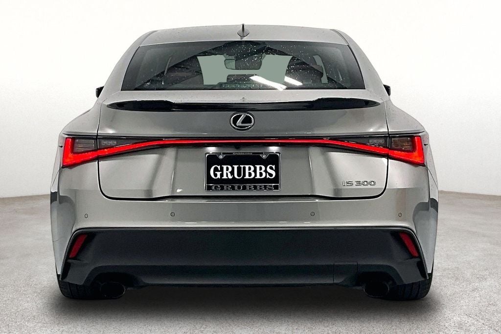 2023 Lexus IS 300