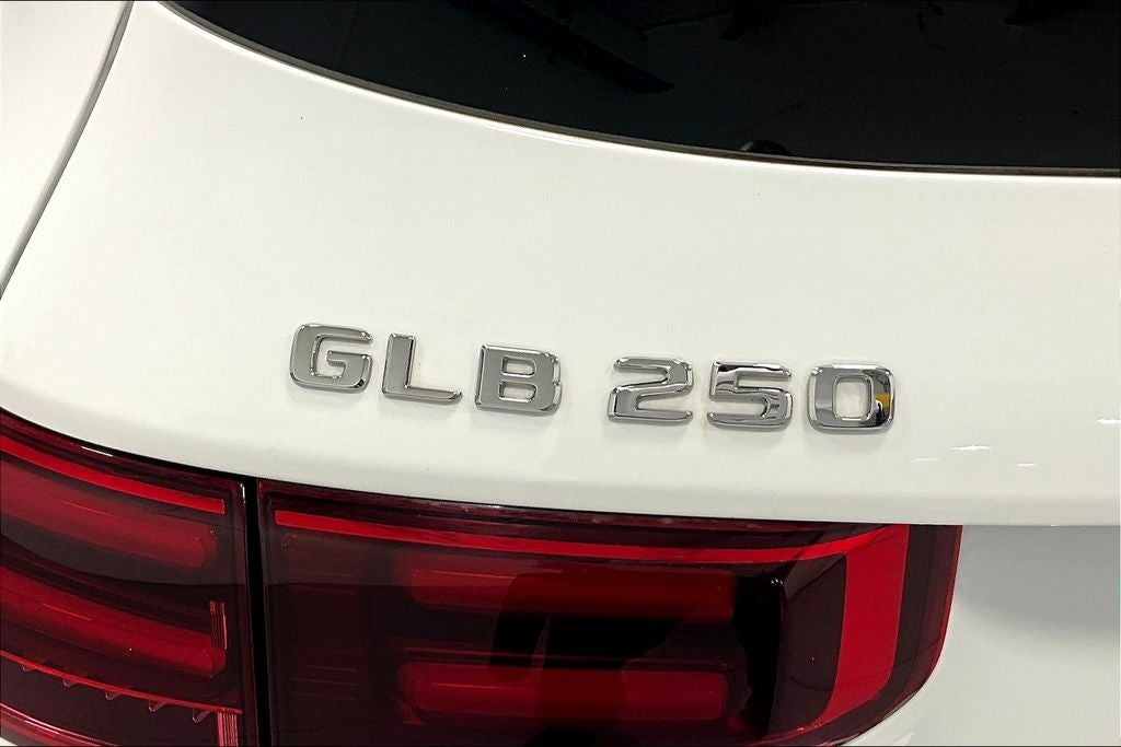 2025 Mercedes-Benz GLB GLB 250