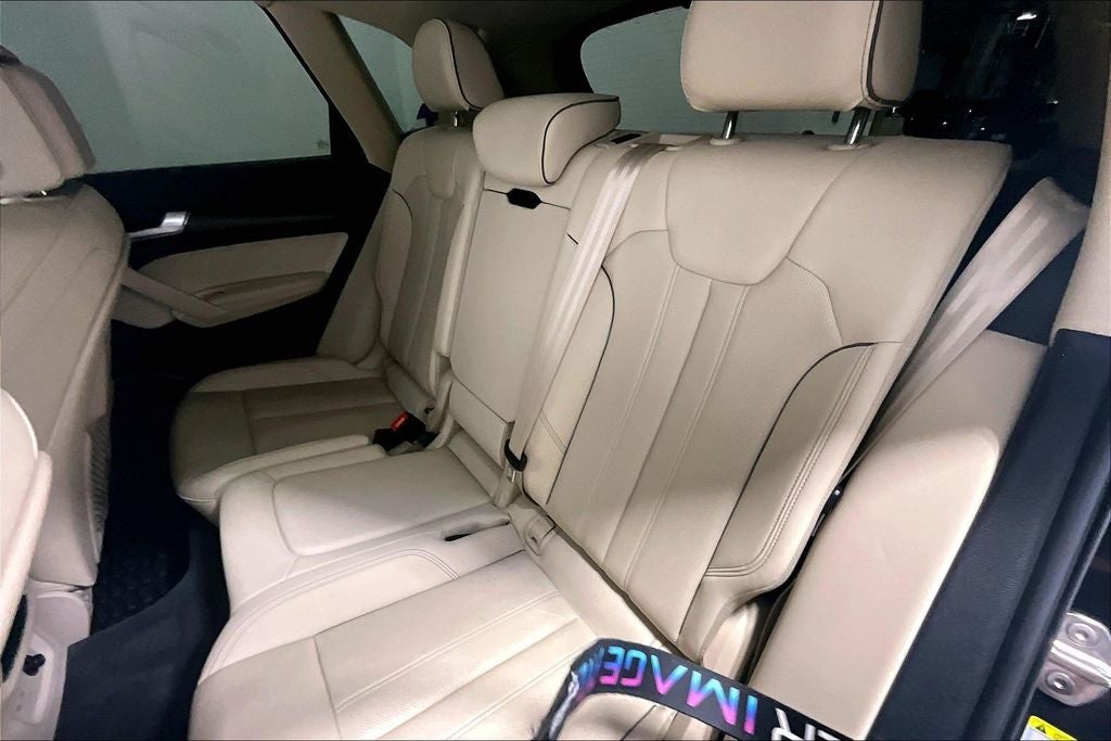2024 Audi Q5 45 S line Premium quattro