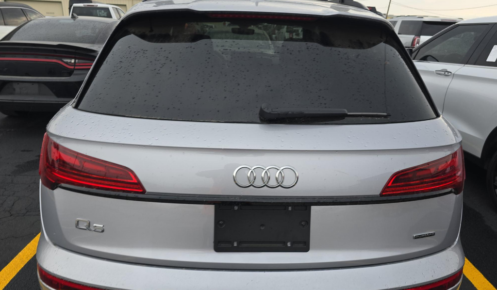 2025 Audi Q5 45 S line Premium quattro