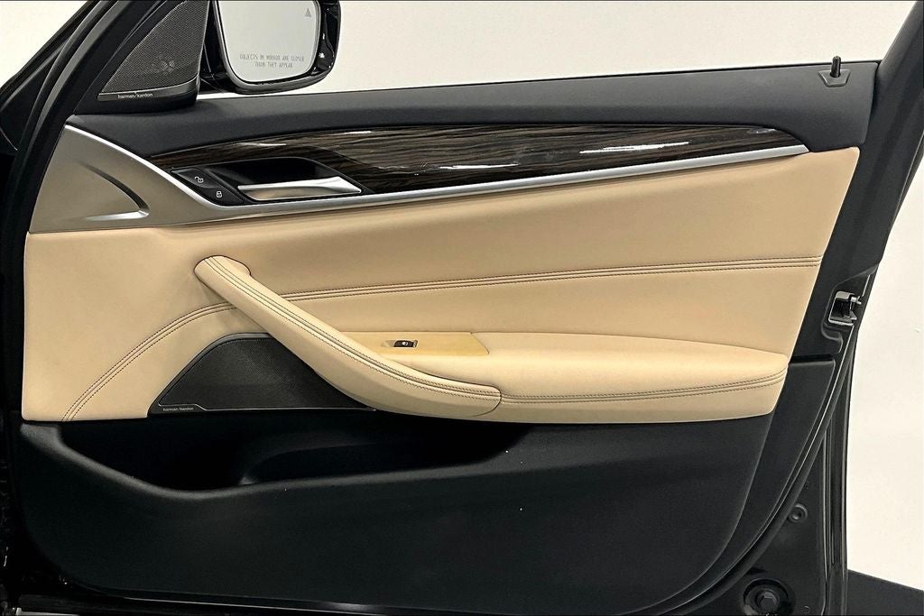 2023 BMW 5 Series 530i