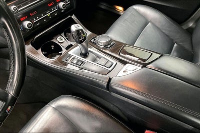 2015 BMW 5 Series 528i