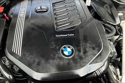 2022 BMW 7 Series 740i