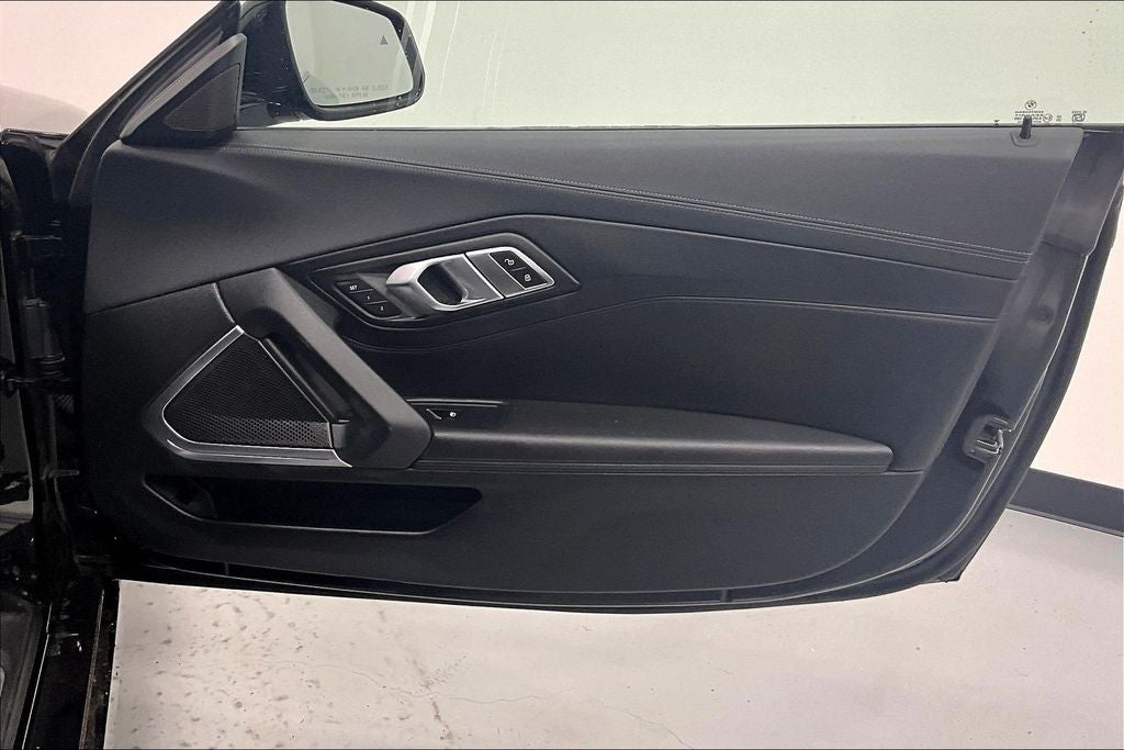 2025 BMW Z4 sDrive30i