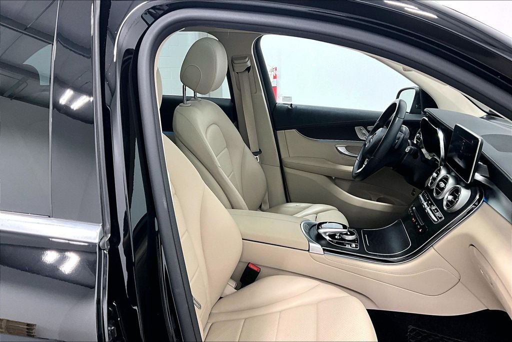 2017 Mercedes-Benz GLC GLC 300 4MATIC®