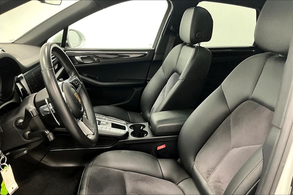 2019 Porsche Macan Base