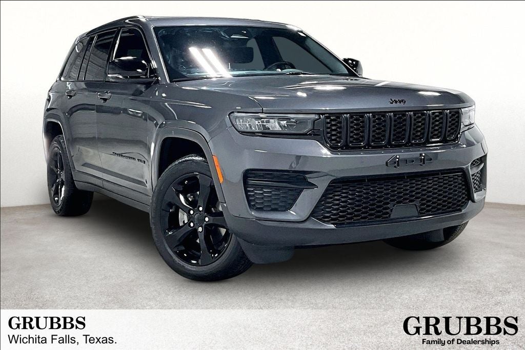 2022 Jeep Grand Cherokee Altitude