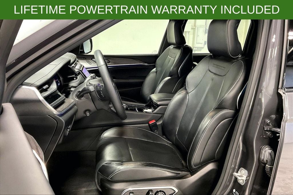 2022 Jeep Grand Cherokee Overland