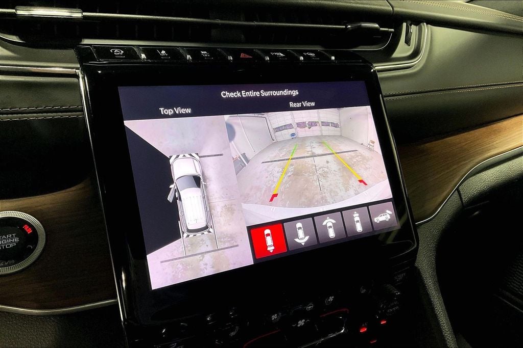 2023 Jeep Grand Cherokee L Summit