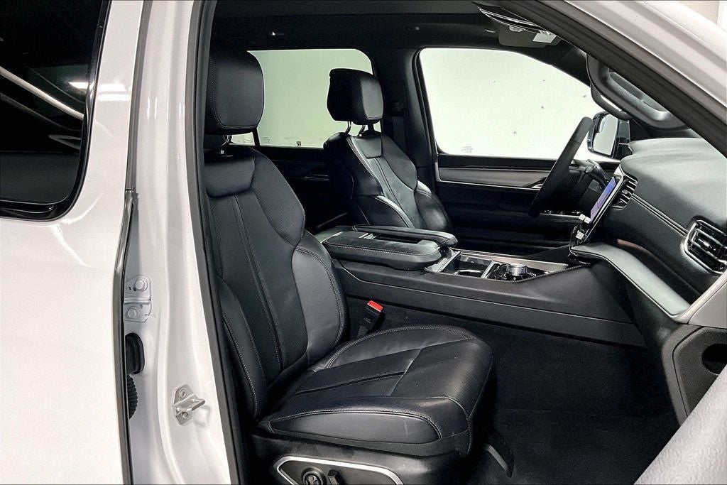 2025 Jeep Wagoneer Series II