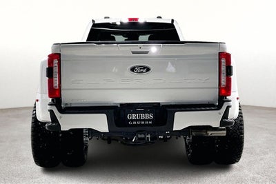 2026 Ford F-450SD Lariat DRW