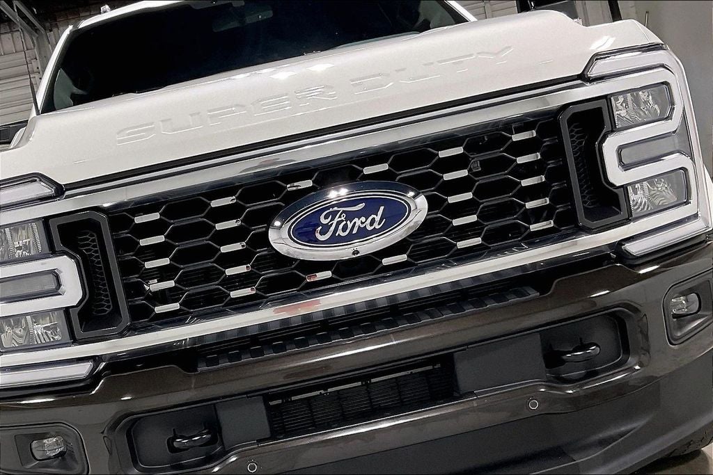2025 Ford F-450SD King Ranch DRW