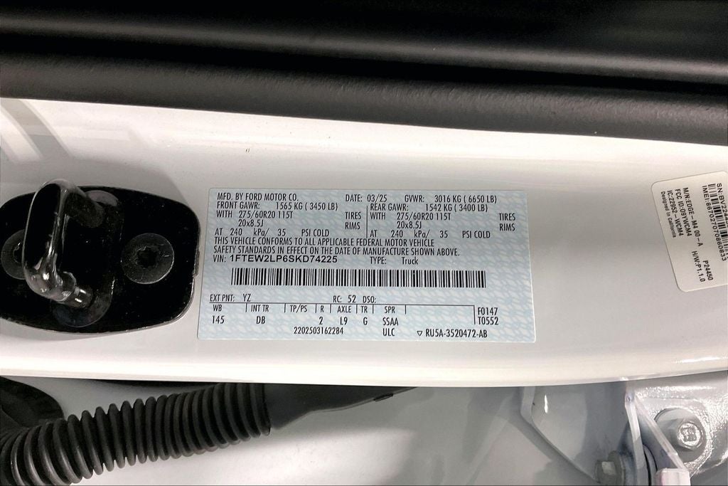 2025 Ford F-150 STX