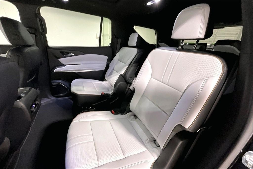 2025 Chevrolet Traverse High Country