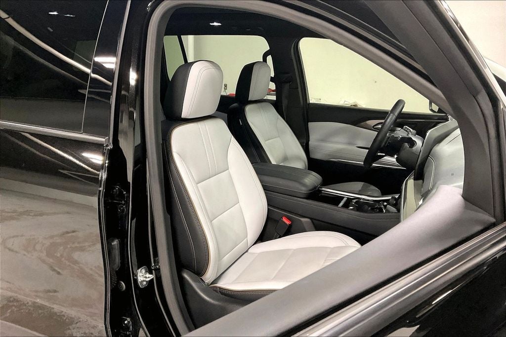 2025 Chevrolet Traverse High Country