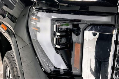 2025 GMC Sierra 3500HD Denali