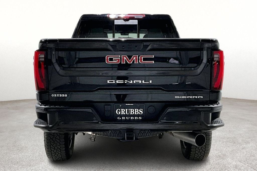 2025 GMC Sierra 3500HD Denali