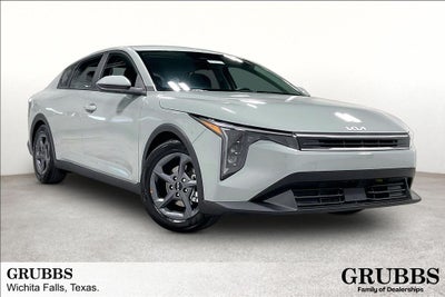 2026 Kia K4 LXS