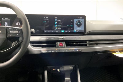 2026 Kia K4 LX