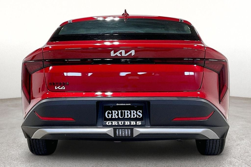 2026 Kia K4 LXS