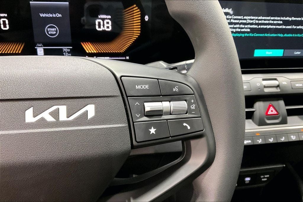 2026 Kia K4 LX