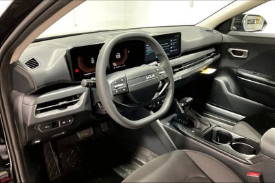 2026 Kia K4 LX
