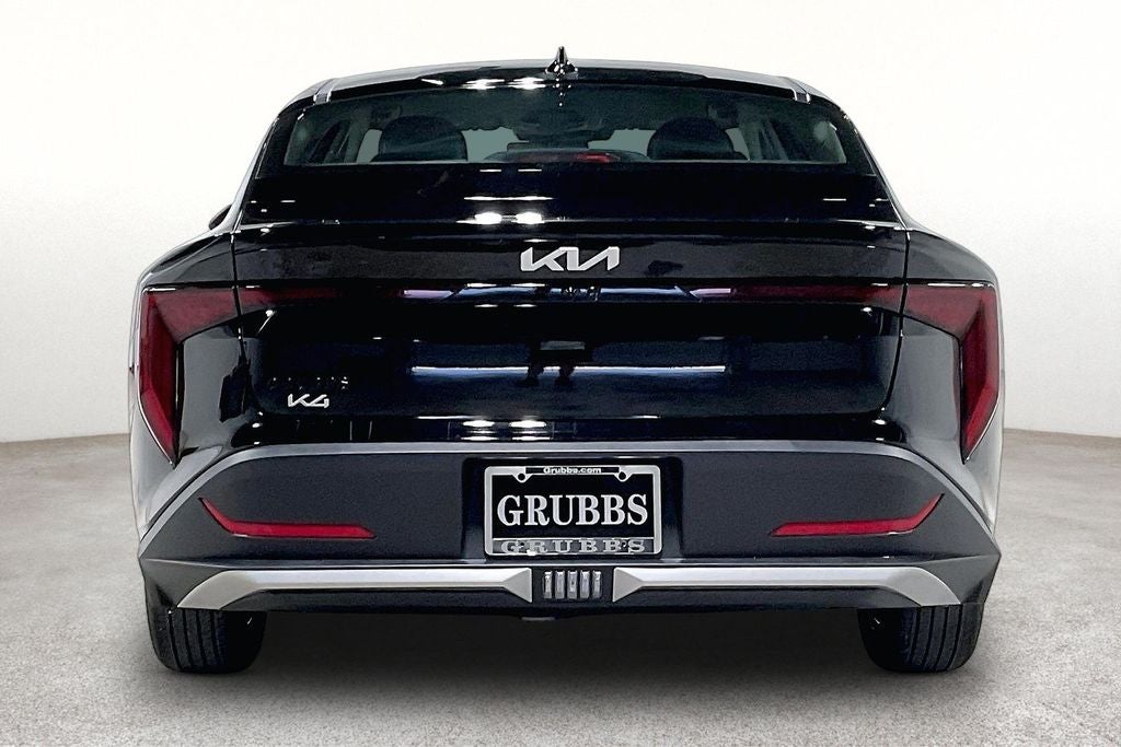 2026 Kia K4 LX