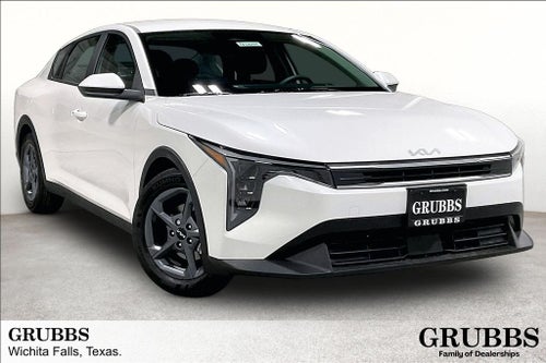 2026 Kia K4 LXS