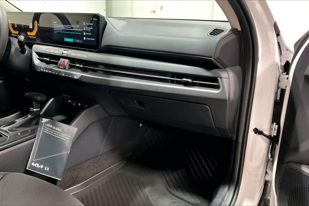 2026 Kia K4 LX