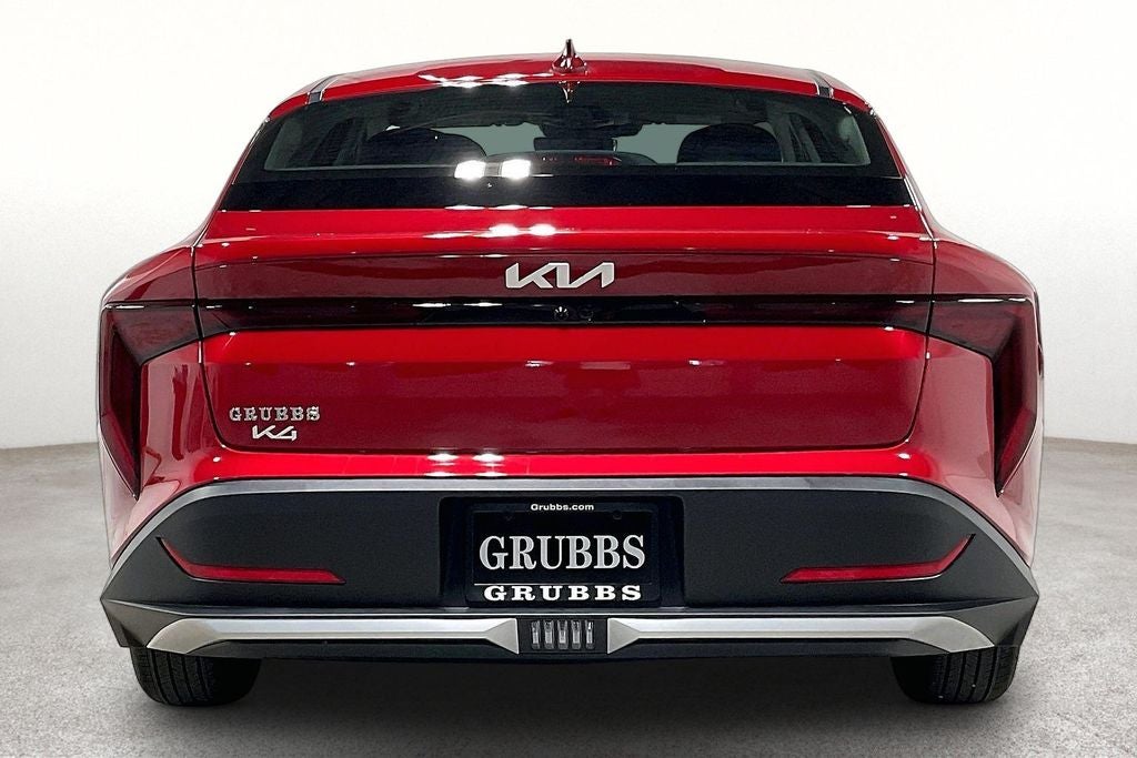 2026 Kia K4 LXS