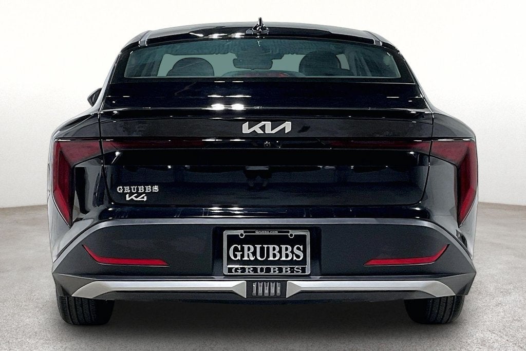 2026 Kia K4 LX