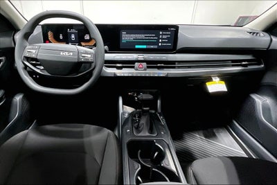 2026 Kia K4 LX