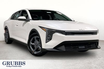 2026 Kia K4 LX