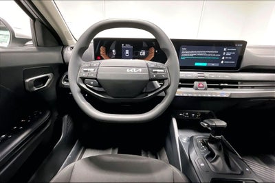 2026 Kia K4 LX