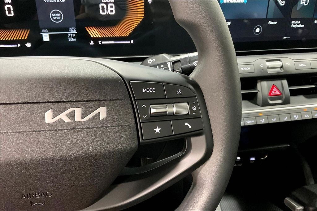 2026 Kia K4 LX