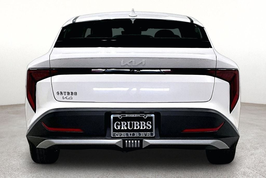 2026 Kia K4 LX