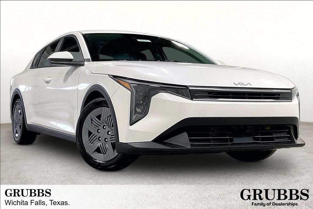 2026 Kia K4 LX