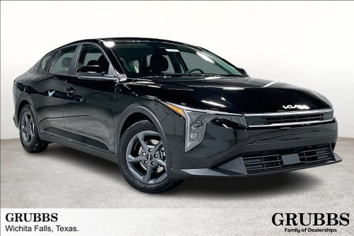 2026 Kia K4 LXS