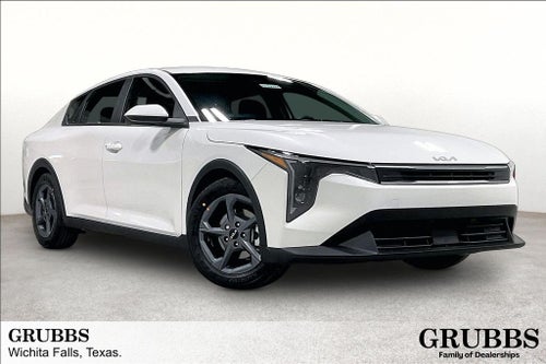 2026 Kia K4 LXS