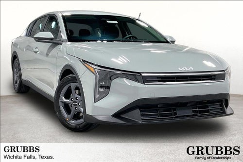2026 Kia K4 LXS