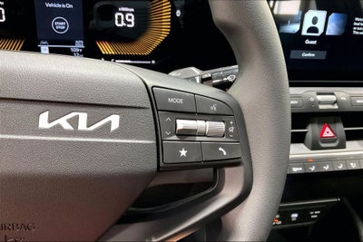 2026 Kia K4 LX