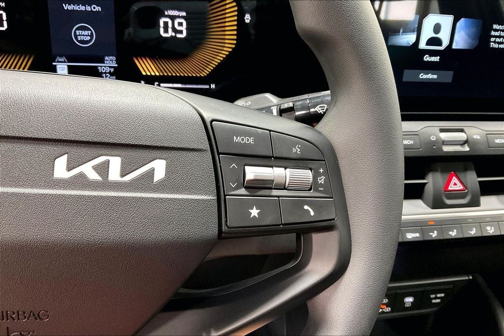 2026 Kia K4 LX