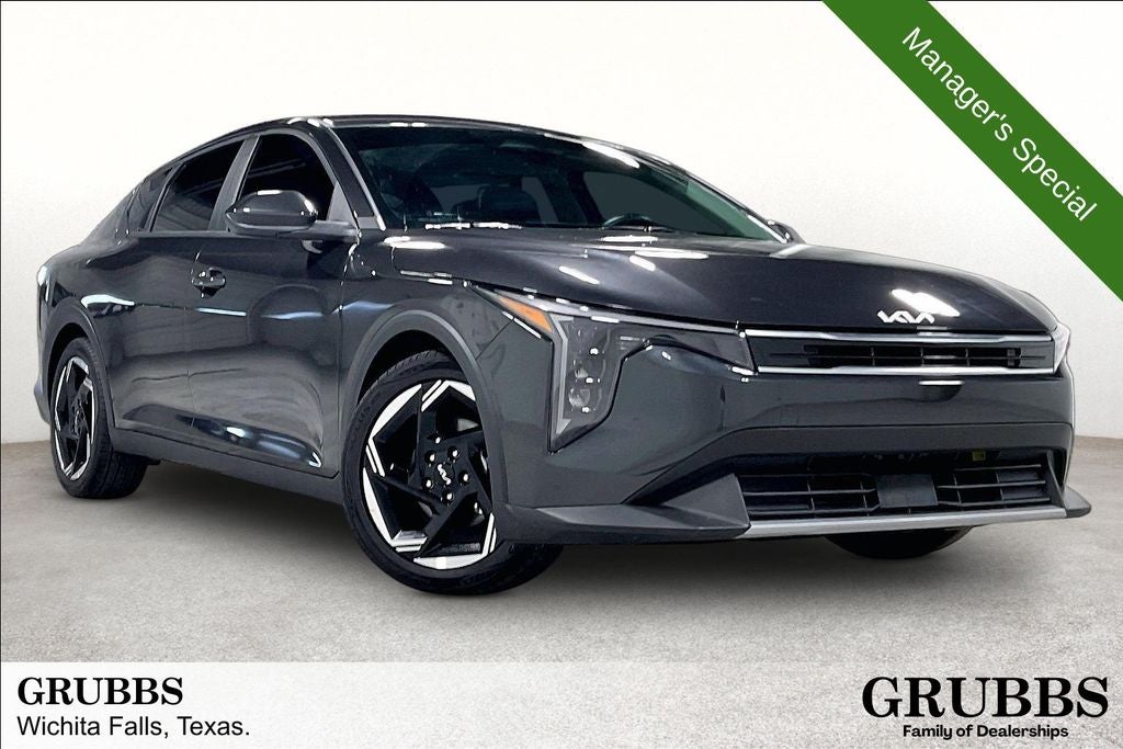 2025 Kia K4 EX AT's photo